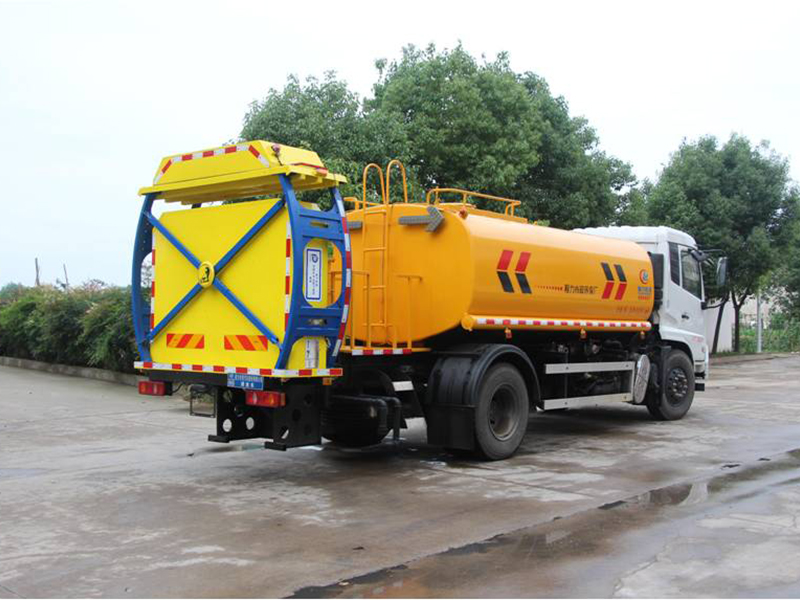 東風(fēng)天錦康機(jī)灑水防撞緩沖車