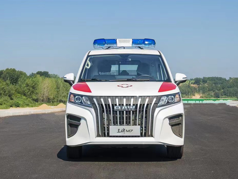 北汽，下地庫(kù)救護(hù)車(chē)