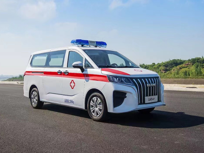 北汽，下地庫(kù)救護(hù)車(chē)