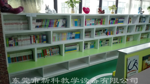 <a href='http://www.brianstaruk.com/chanpin/110-1.html' target='1' style='font-size:18px; font-weight:bold; color:#000000;'>圖書閱覽室</a>4